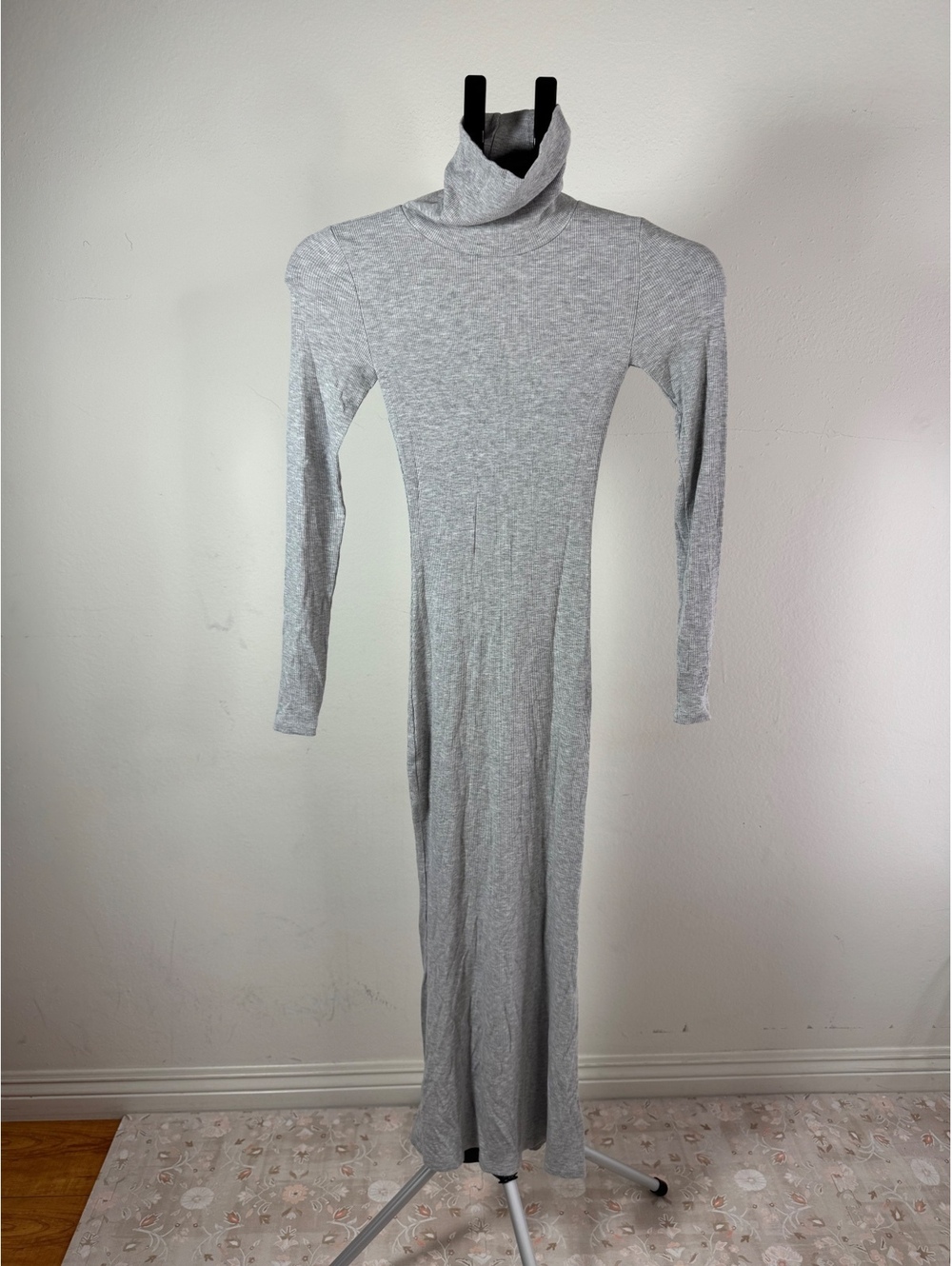 The Group Aritzia Gray Ribbed Turtleneck Long Sleeve Maxi Dress XS
